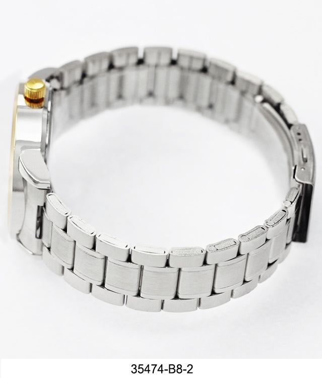 3547 - Reloj con banda de metal en caja