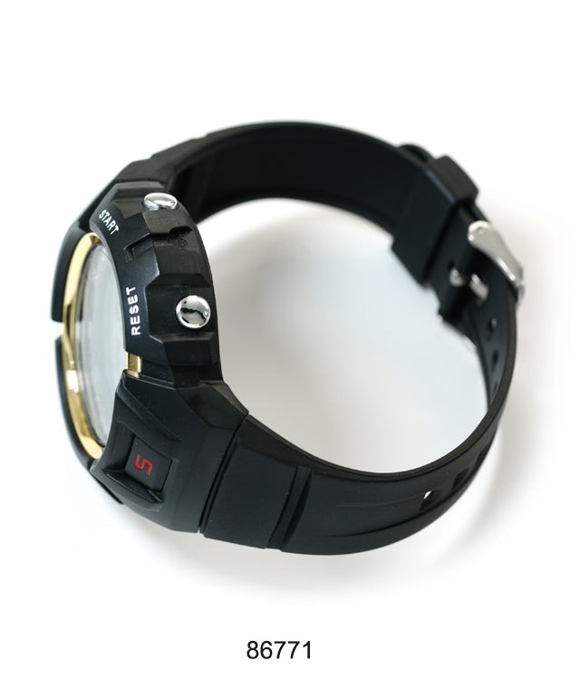 8677 - Digital Watch