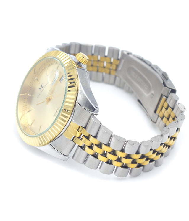 4940 - Metal Band Watch