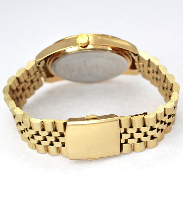 5031 - Reloj con correa de metal