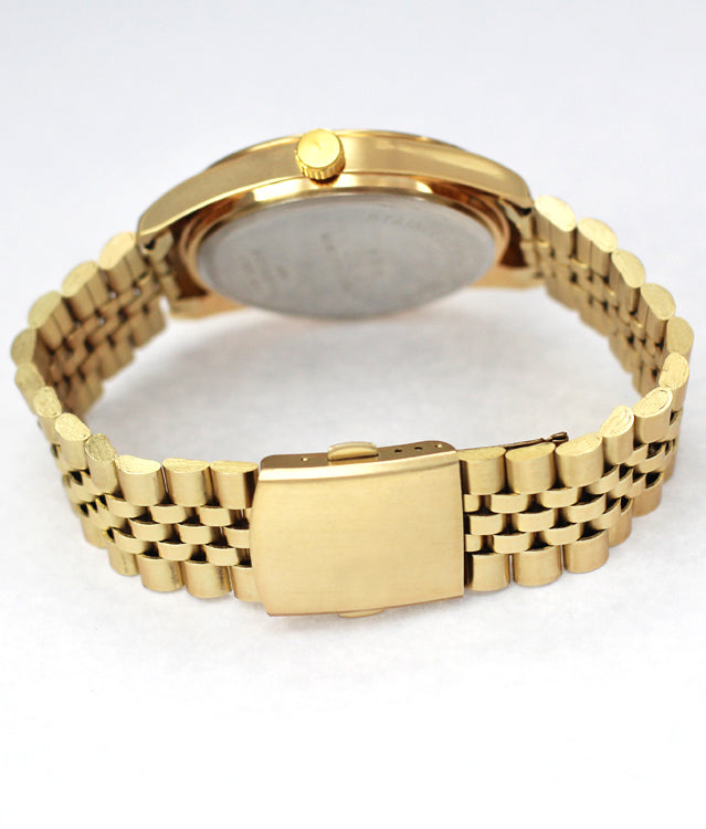 5031 - Reloj con correa de metal