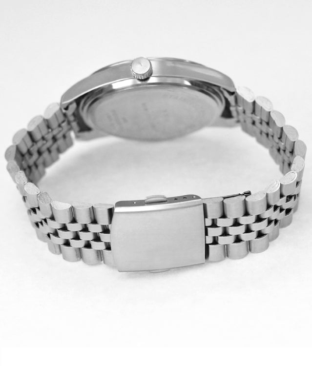 5031 - Reloj con correa de metal