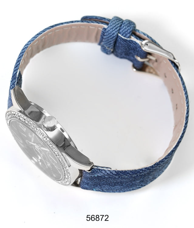 5687 - Faux Leather band watch