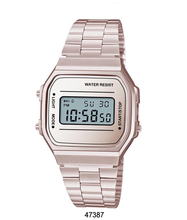 4738 - Retro Digital Watch