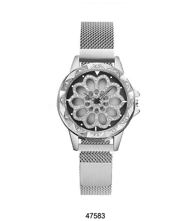 4758 - Magnetic Mesh Band Watch